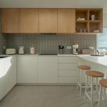 The Lookout | Private Access Semesterbostad *